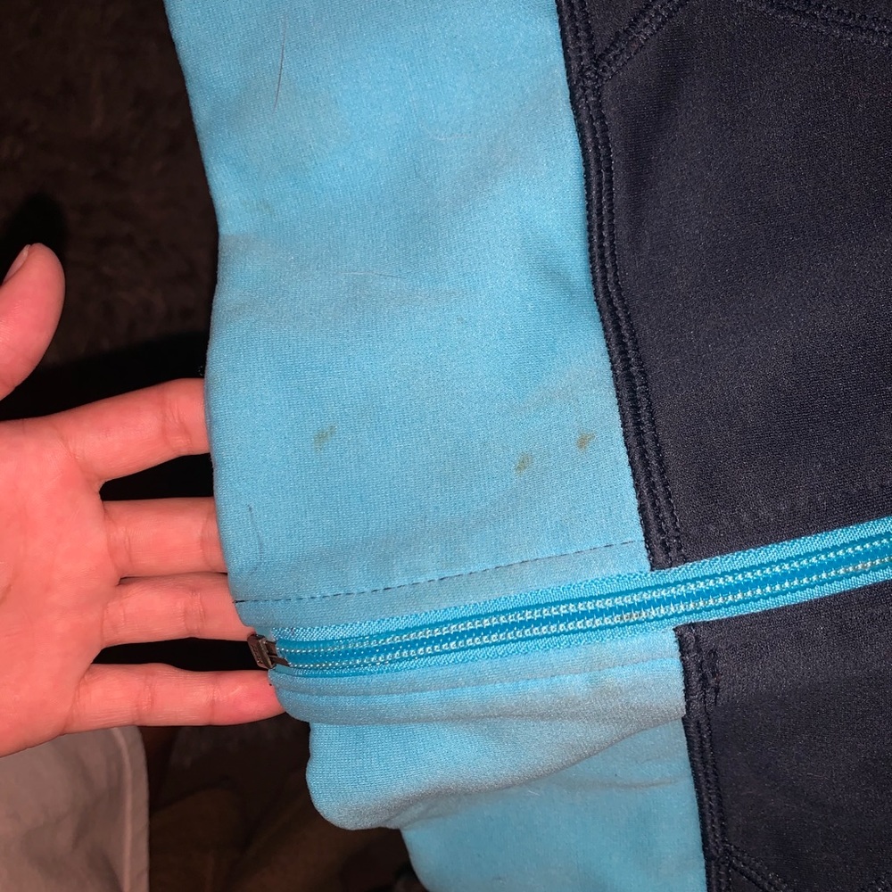 Nike jacket - Picture 2 of 4